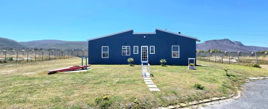 2 Bedroom Property for Sale in Franskraal Western Cape